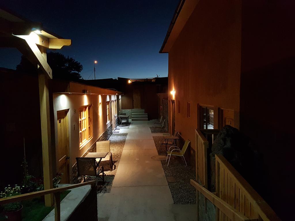 Vicuna Lodge ซานเปโดร เด อาตากามา ภายนอก รูปภาพ
